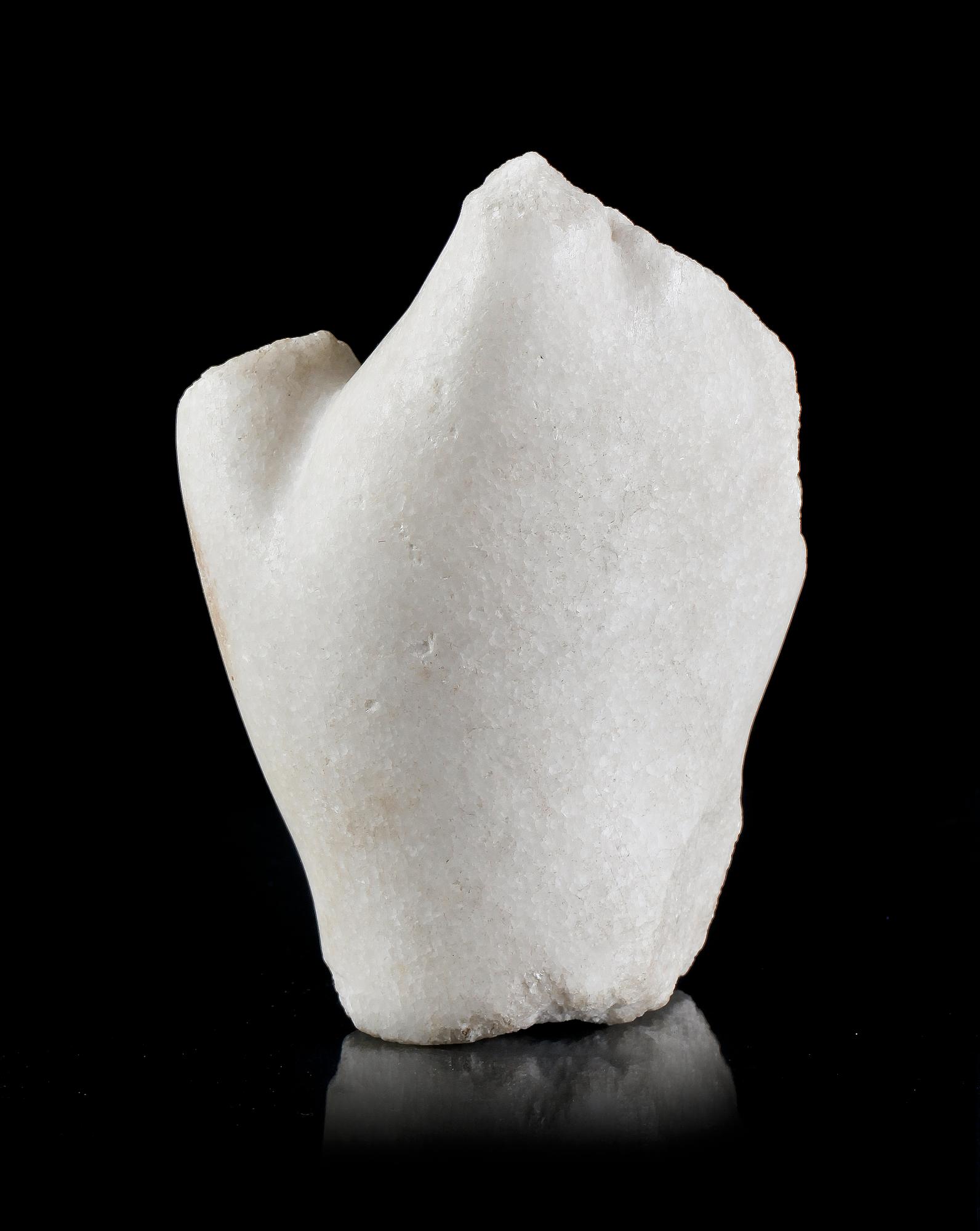 SKULPTURFRAGMENT, marmor, möjligen forntida.