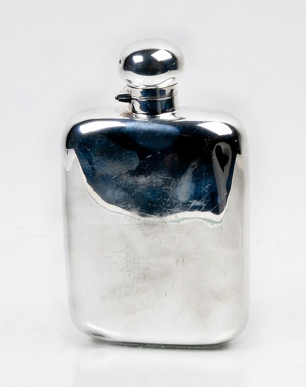 BRÄNNVINSPLUNTA, silver, Sheffield 1919. Vikt ca 403 g.