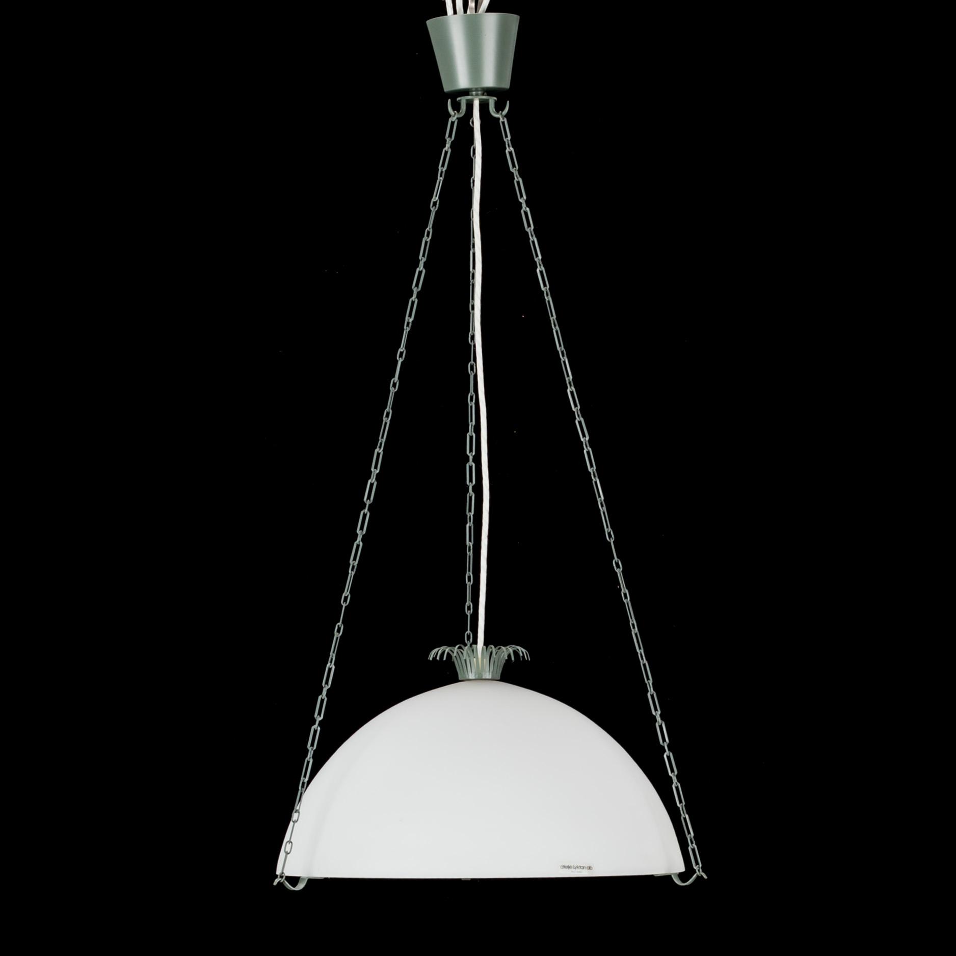 TAKLAMPA, Ateljé Lyktan Gunnar Asplund.