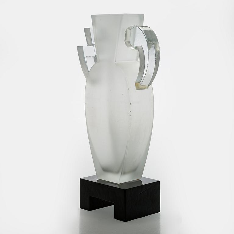 Heikki Orvola, glasskulptur "Maya", signerad Heikki Orvola Nuutajärvi.