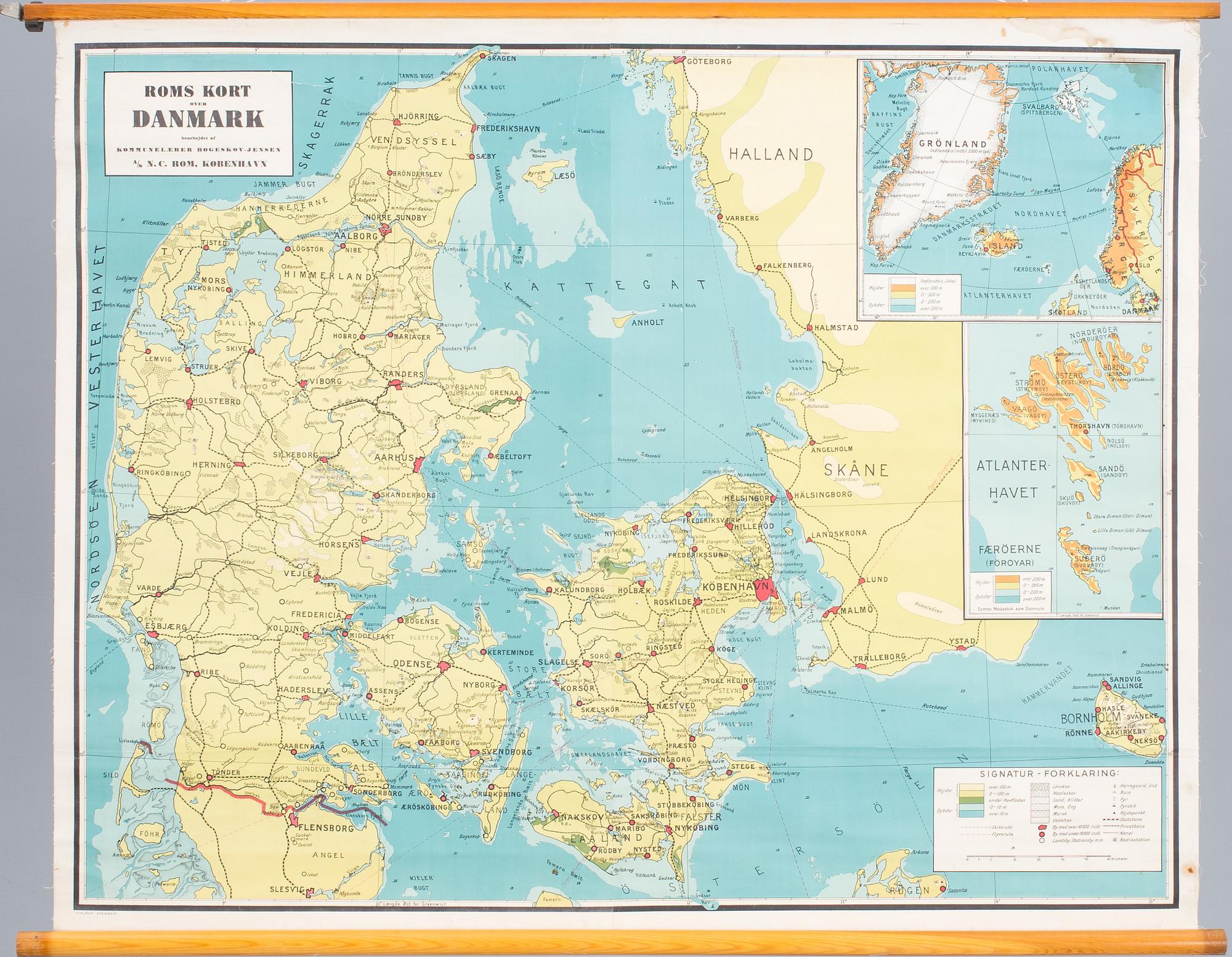 SKOLKARTOR, 2 st,"Danmark" samt "Sverige - mellersta delen", 1900-talets mitt.