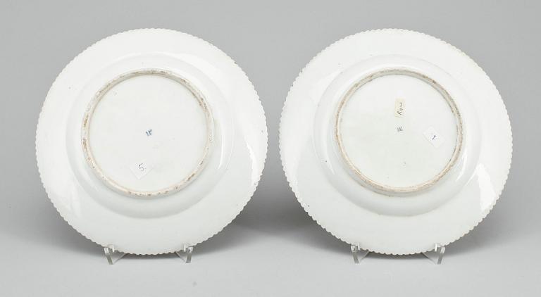 TALLRIKAR, 2 st, porslin, Popov, Empir, Ryssland, 1800-tal.