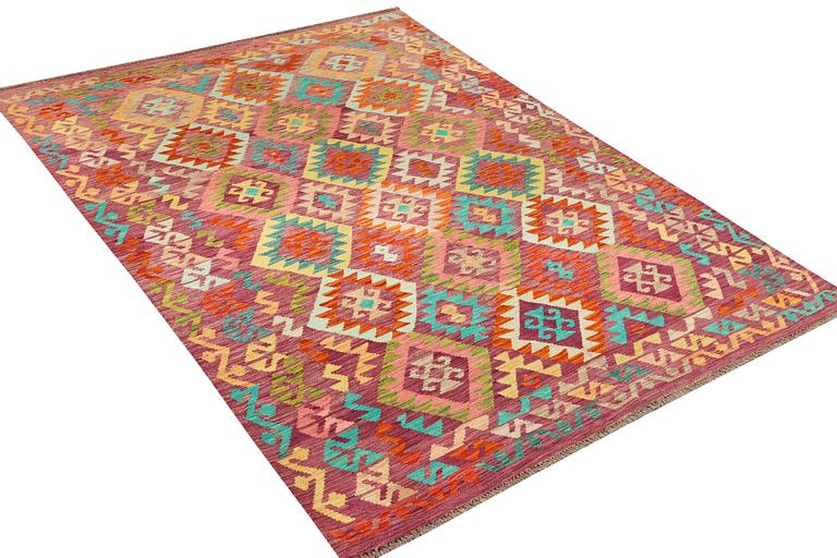 A Kilim carpet, c. 296 x 202 cm.
