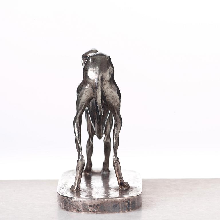 Olga Lanner, Lekande whippet.