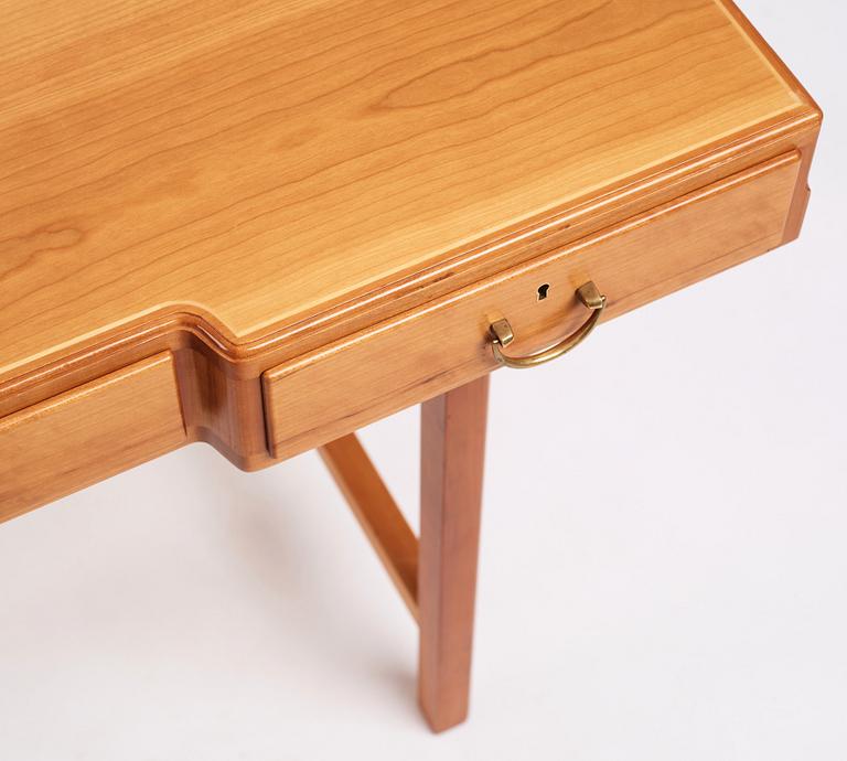 Josef Frank, a model 1022 desk, Svenskt Tenn, Sweden before 1985.