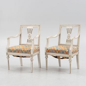 A pair of Gustavian chairs, circa 1800.