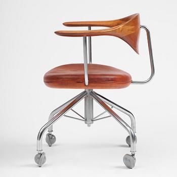 Hans J. Wegner, skrivbordsstol, "Swivel Chair" modell "JH502", Johannes Hansen, Danmark, 1950-60-tal.