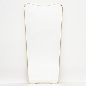 Gio Ponti, an 'F.A. 33' mirror, Gubi, 2023.