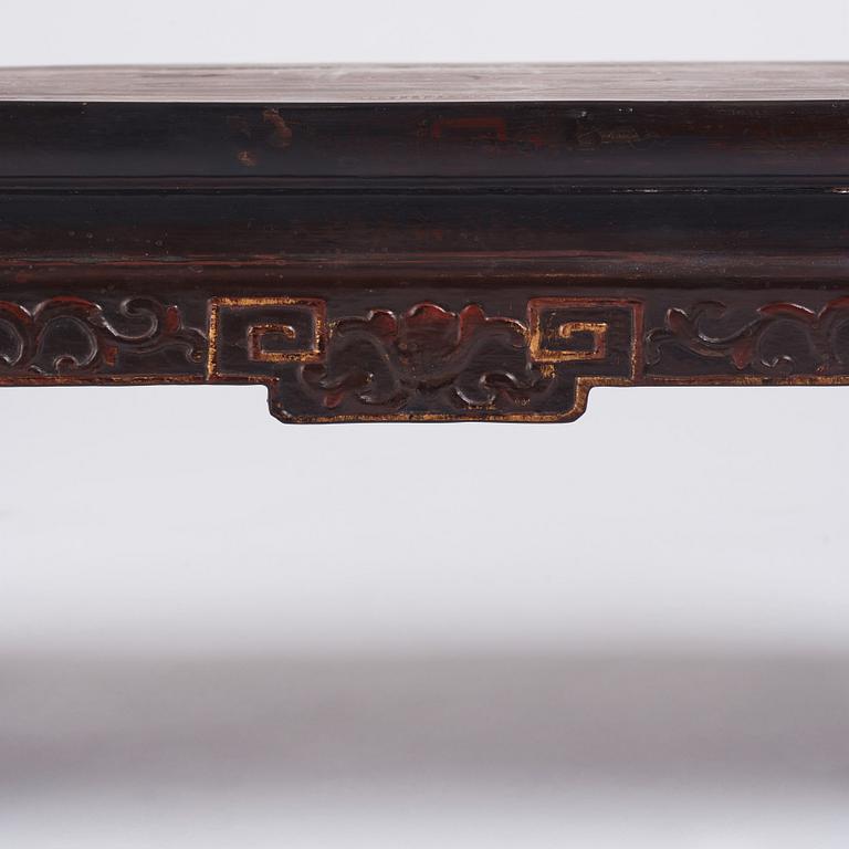 A Chinese lacquered Kang table, Qing dynasty.