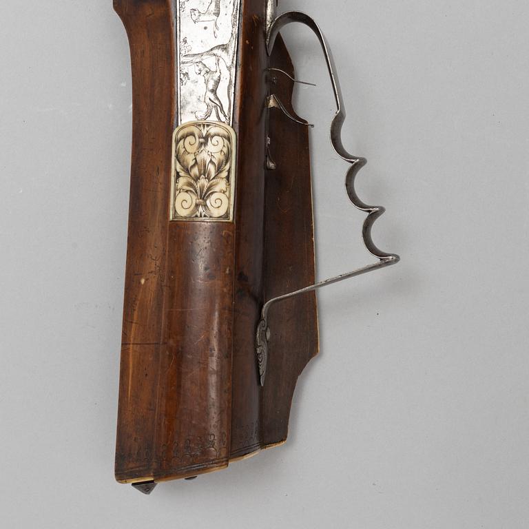 Hjullåsstudsare, signerad Johan Neureuter, Salzb. (Salzburg 1669-1754) från omkring år 1700.