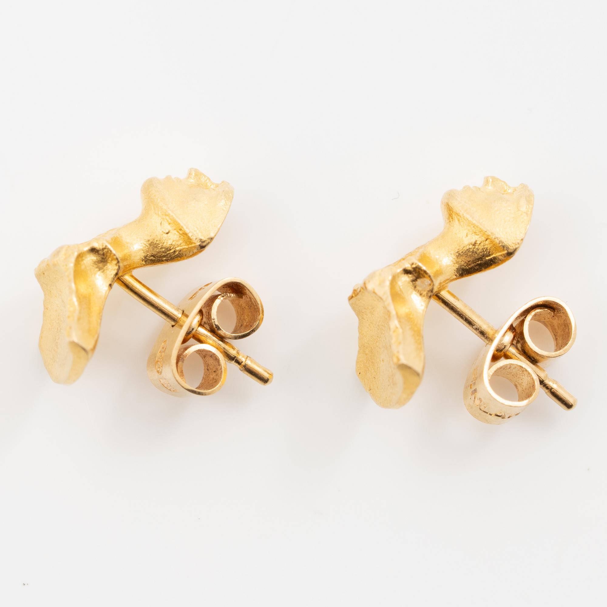 Lapponia, a pair of earrings, gold.