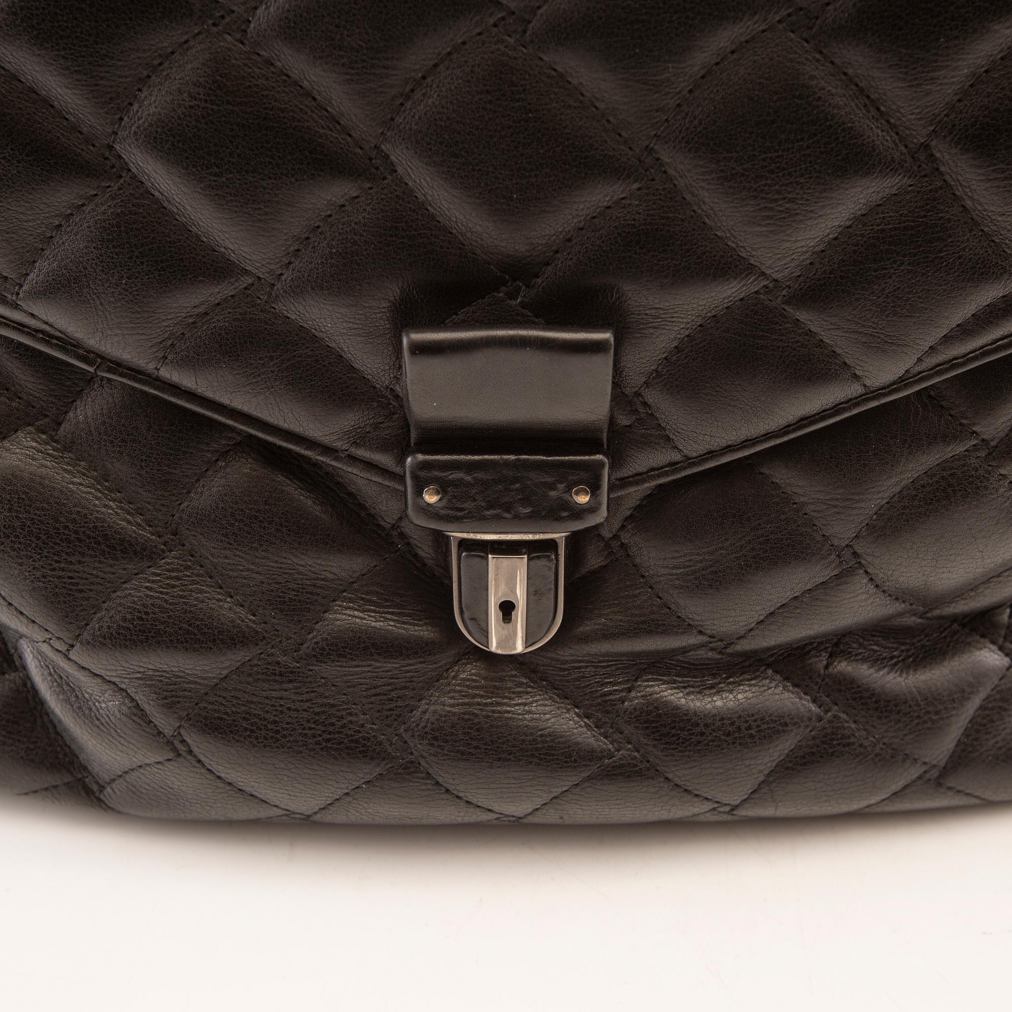 Bottega Veneta vintage briefcase.