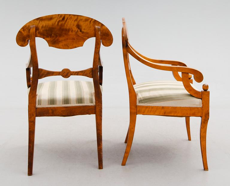 KARMSTOLAR, 1 par, Karl Johansstil, 1900-talets första hälft.