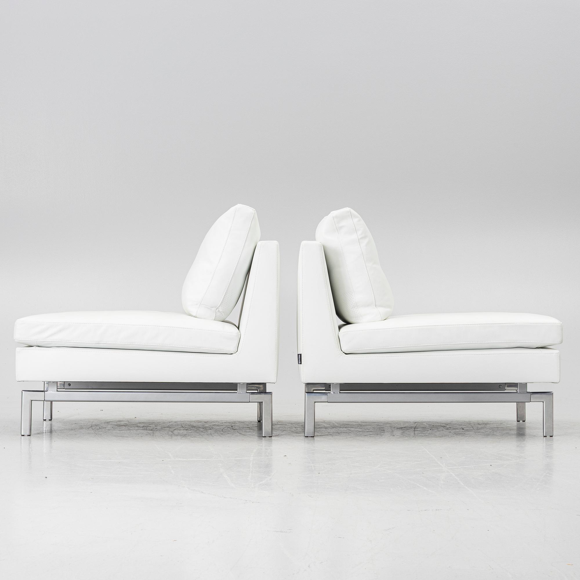 Armchairs, a pair, Ligne Roset, France.