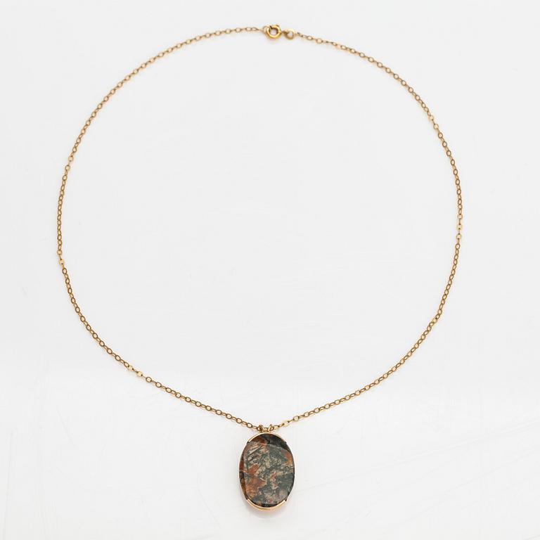 Elis Kauppi, A 14K gold necklace with a moss agate. Kupittaan kulta, Turku 1962.