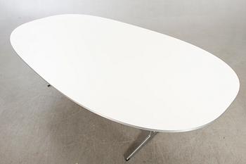 Bruno Mathsson & Piet Hein, bord "Superelips" för Fritz Hansen, licenstillverkat i Sverige 2007.