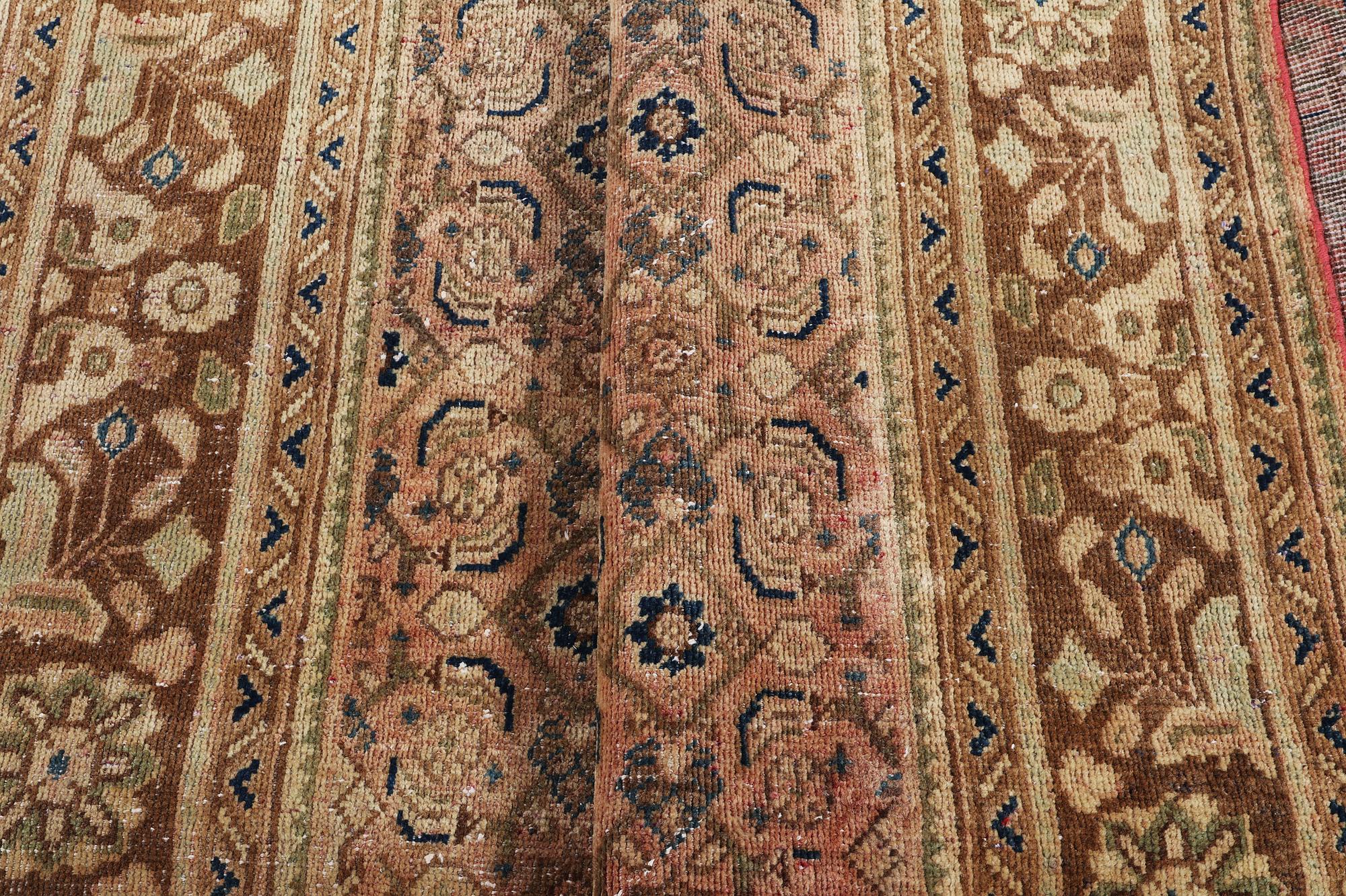 An oriental, vintage design carpet, c. 317 x 216 cm.