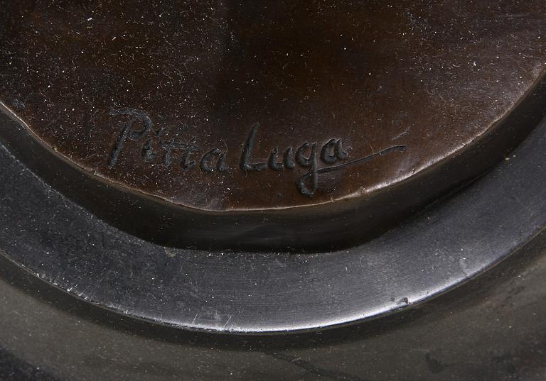 OKÄND KONSTNÄR, skulptur, brons. Sign Pitta Luga, sent 1900-tal.