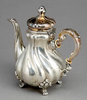 CHOKLADKANNA, silver, svenska importstämplar, 1900-talets första hälft. Vikt ca 387g.
