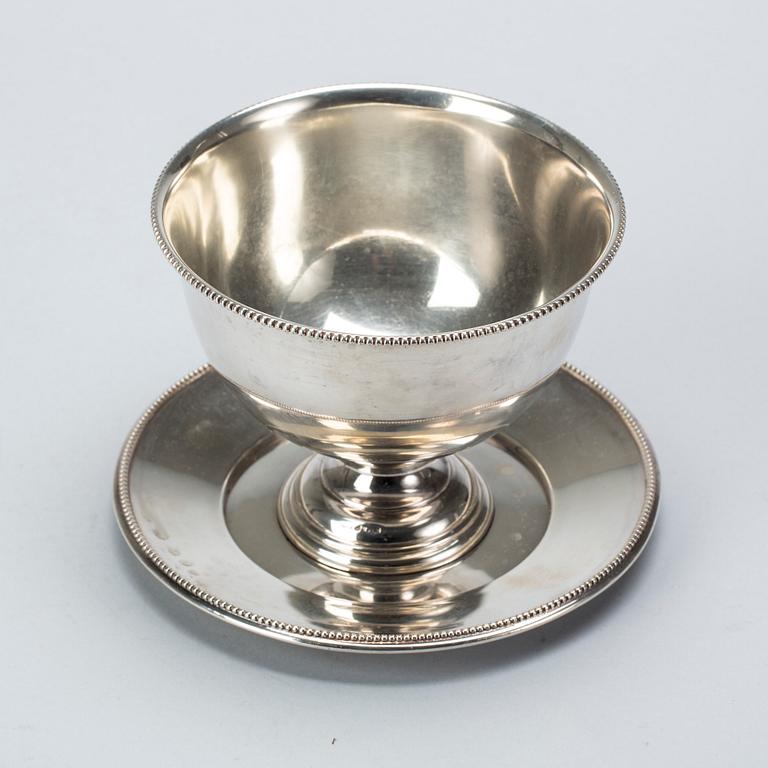 SÅSSKÅL, GAB Stockholm 1919, silver, vikt 380 g.