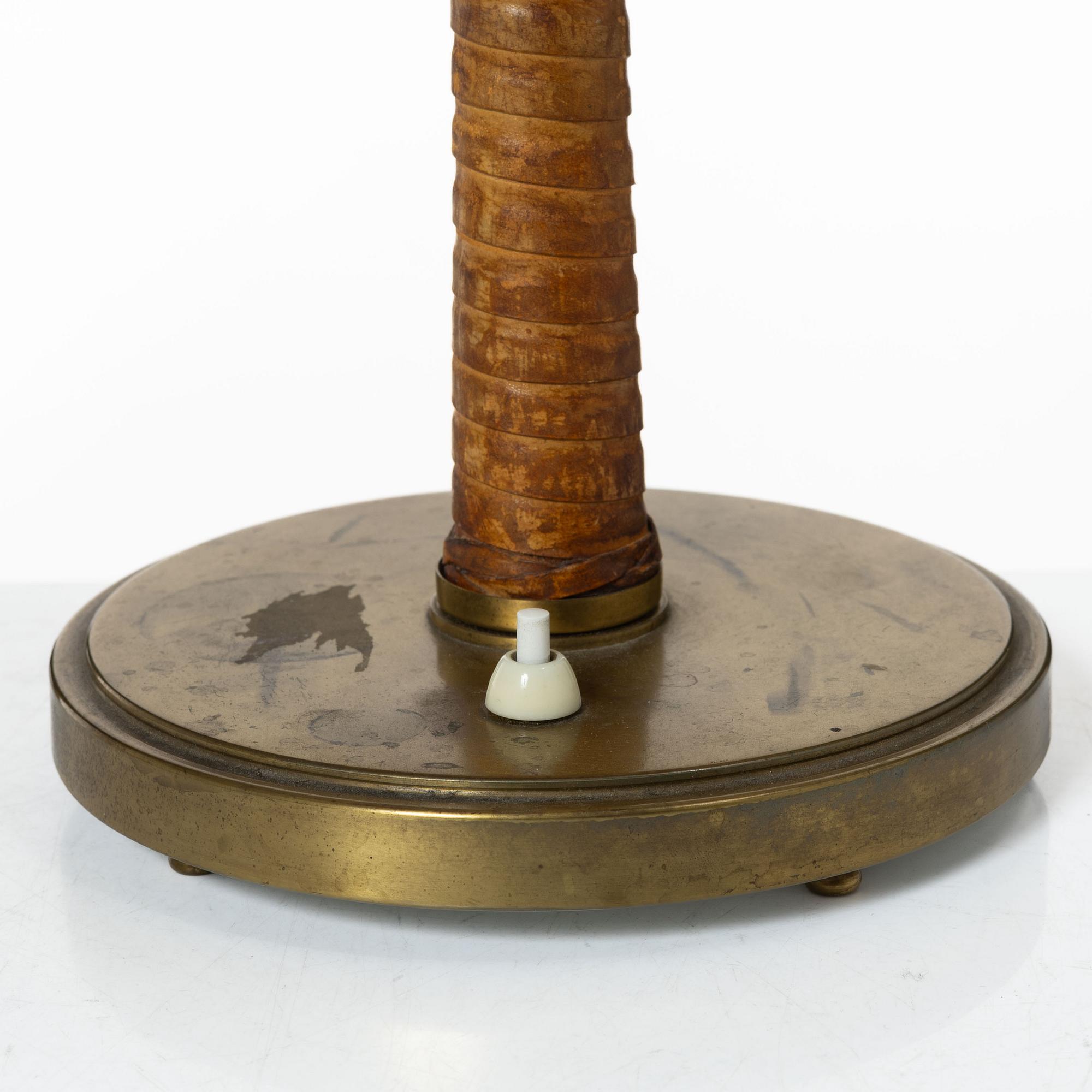 Harald Notini, a table lamp model "15525", Arvid Böhlmarks Lampfabrik, Stockholm, 1950s.