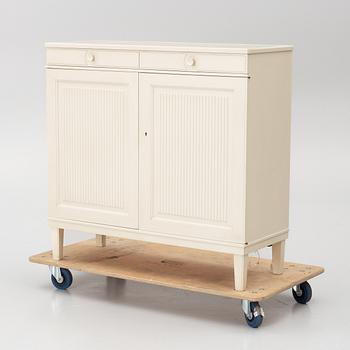 Carl Malmsten, Sideboard, “Herrgården”, Bodafors 1963.