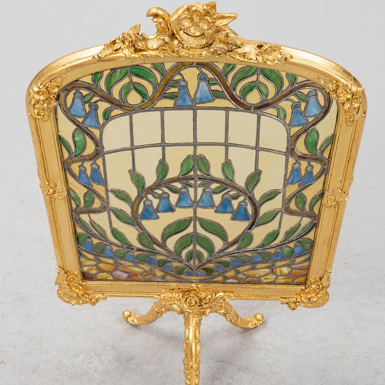 Brasskydd, Louis XV-stil, 1900-tal.