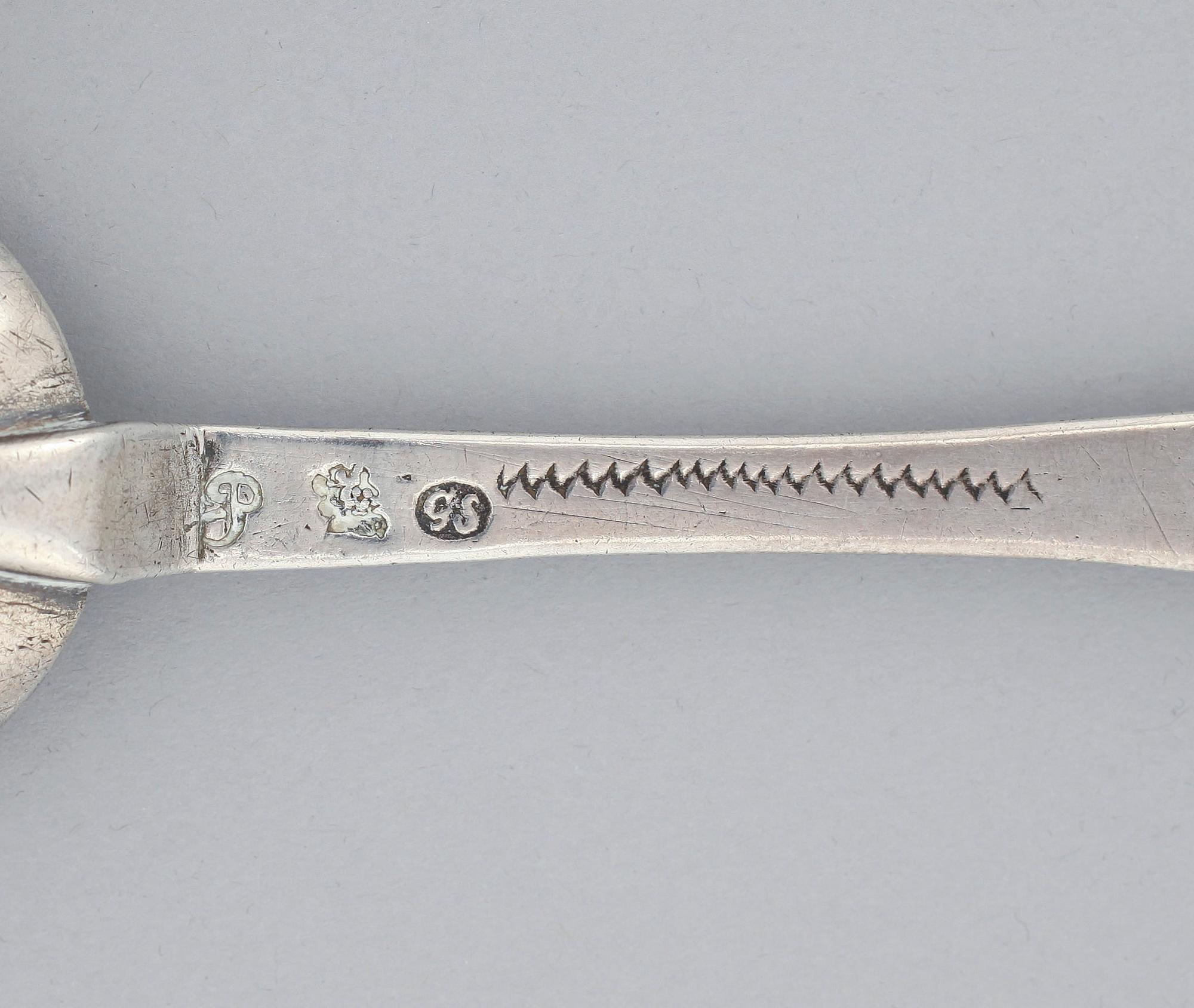 SKEDAR, 3 st, silver, olika mästare, Sverige 1700-tal. Bla Gustaf Stafhell, Stockholm 1773 och Arboga. Vikt 137 gr.