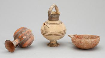 SAMLING LERGODS, 3 delar, Cypern, enligt etikett 1600-800 f  kr.
