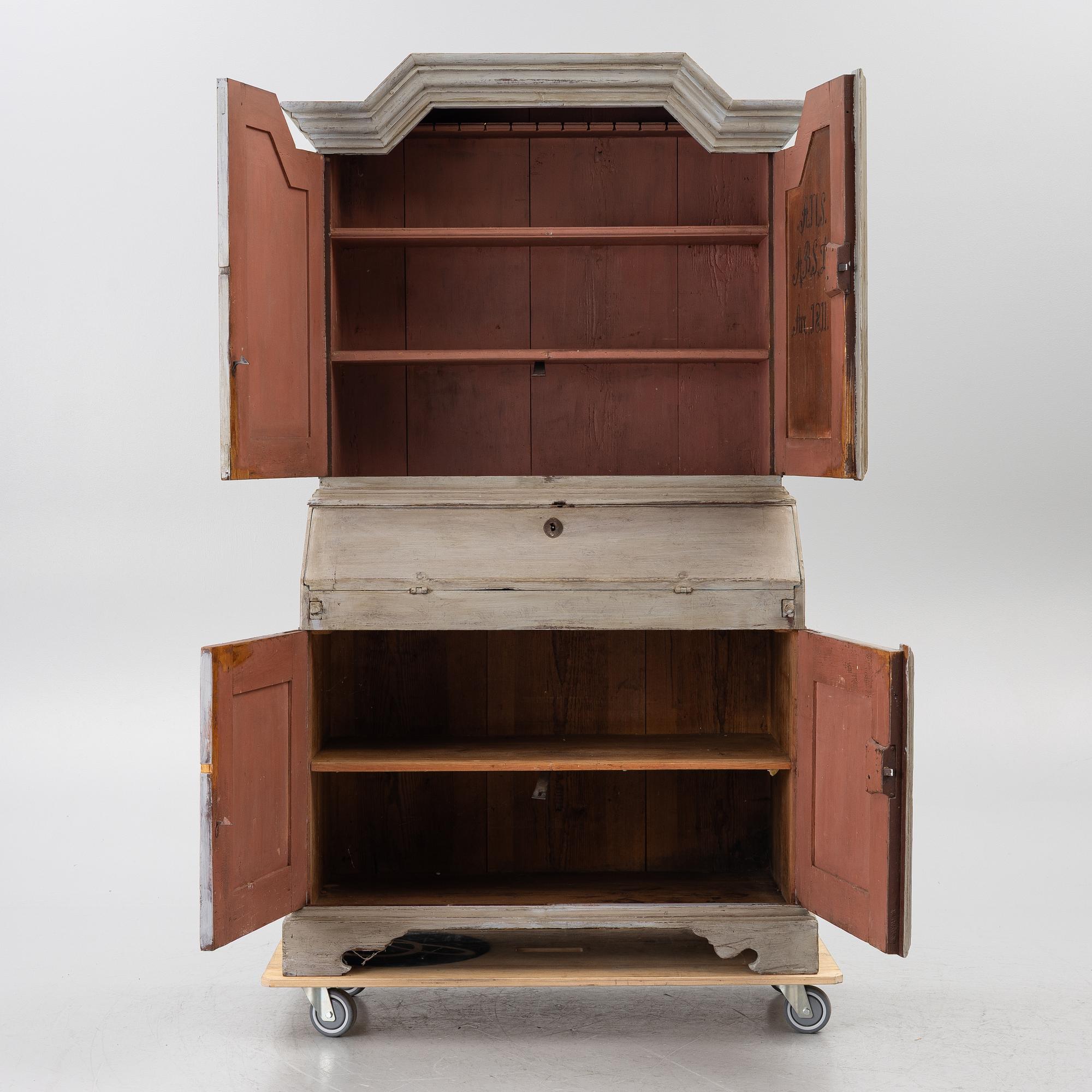 Writing desk, 19th century.