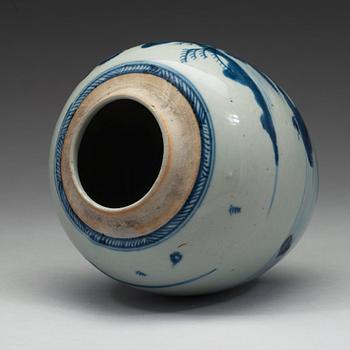 A blue and white jar, Qing dynasty, 19th Century.