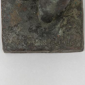 Viljo Savikurki, "Aino".