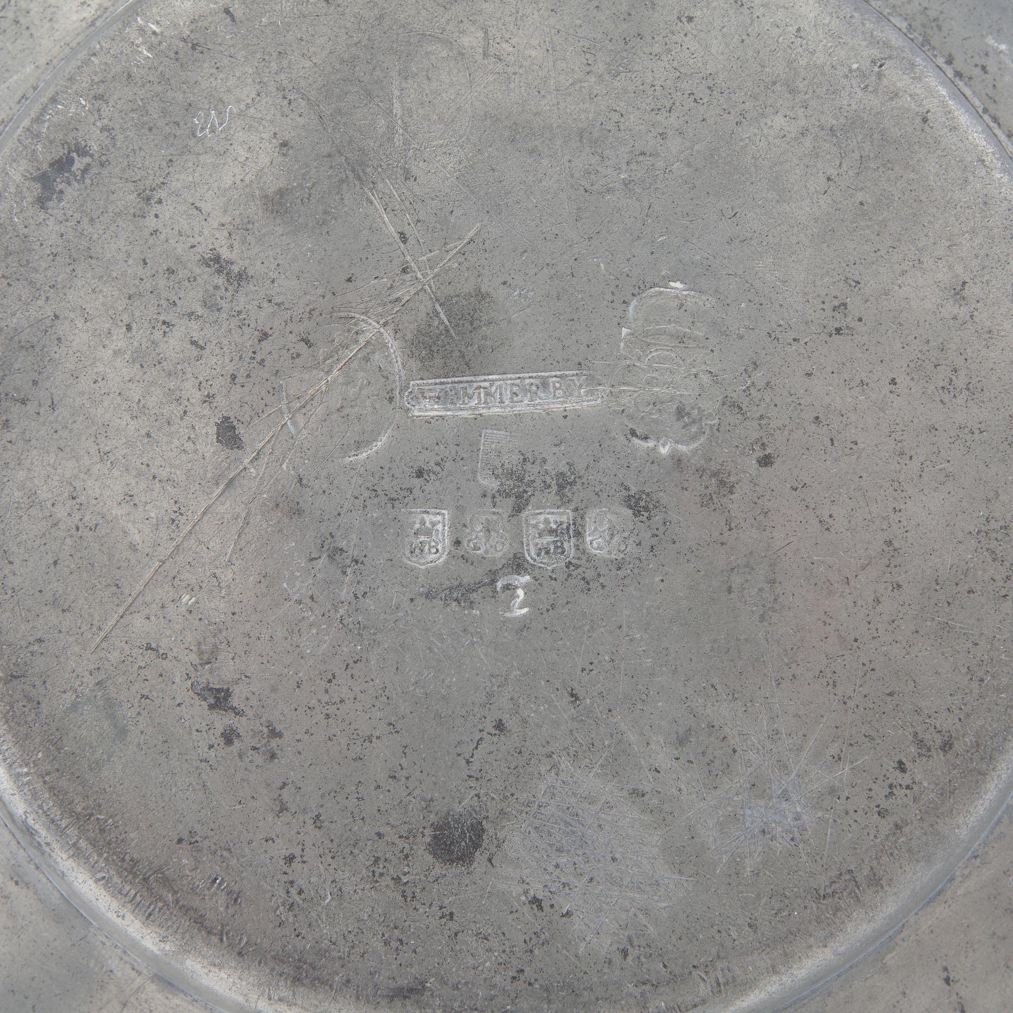 Tallrikar 5 st Rokoko 1700-talets andra hälft, tenn.