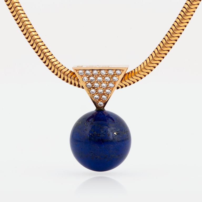 Peter de Wit, Margareth Sandström, a pendant, Linköping 1995, 18K gold and a total of 0,15 ct diamonds.