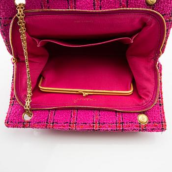 Chanel bag "Emily in Paris - Mademoiselle Shopping Tote bag".