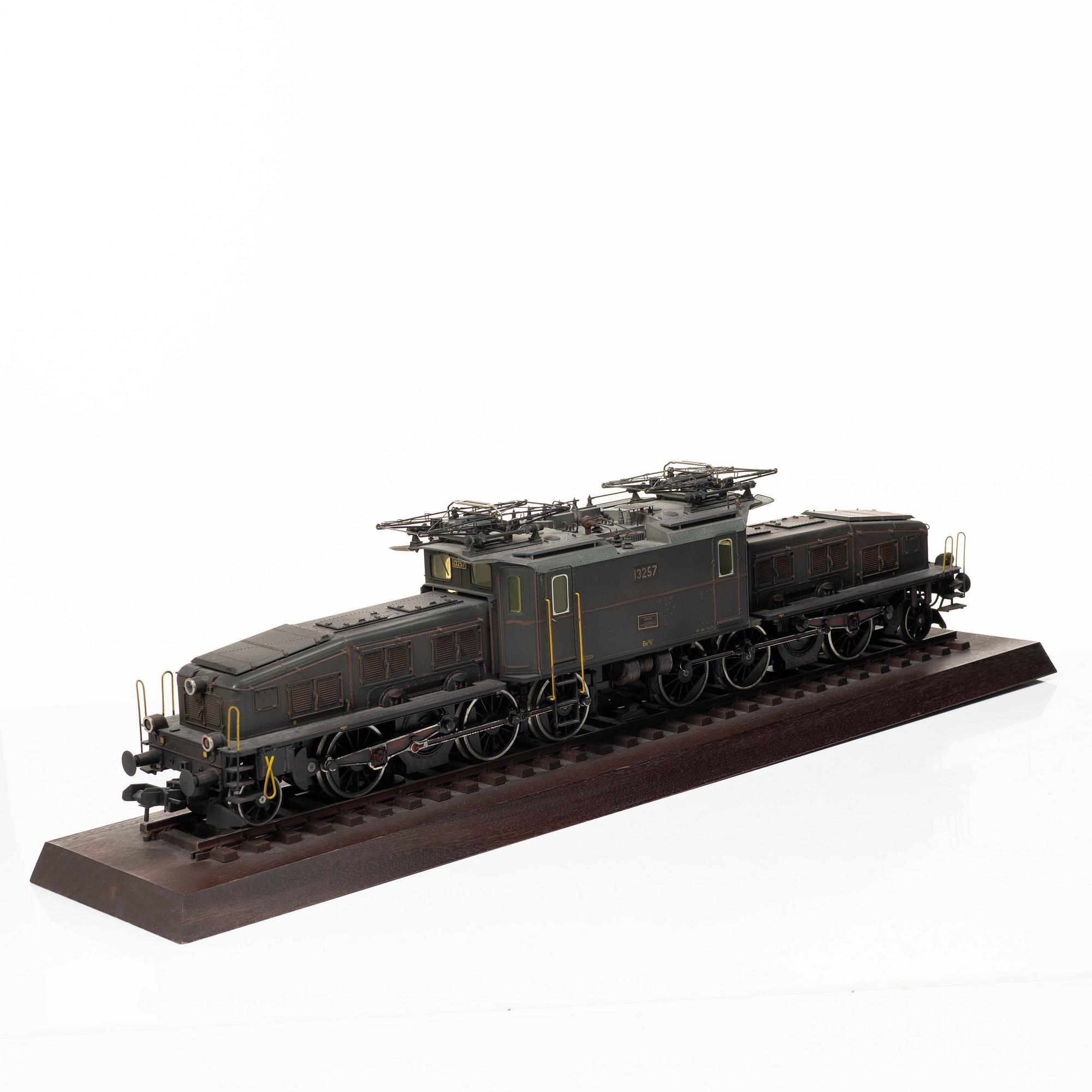 Märklin, 2 locomotives, gauge 1.