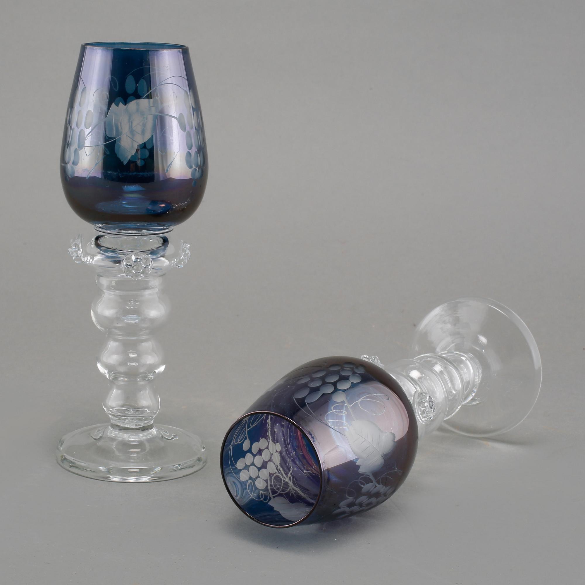 REMMARE, 12 st, glas, 1900-talets andra hälft.