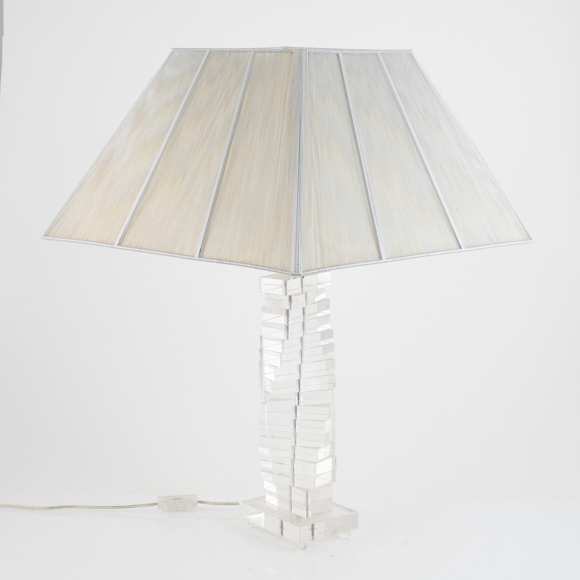 Table lamps, a pair, late 20th century.