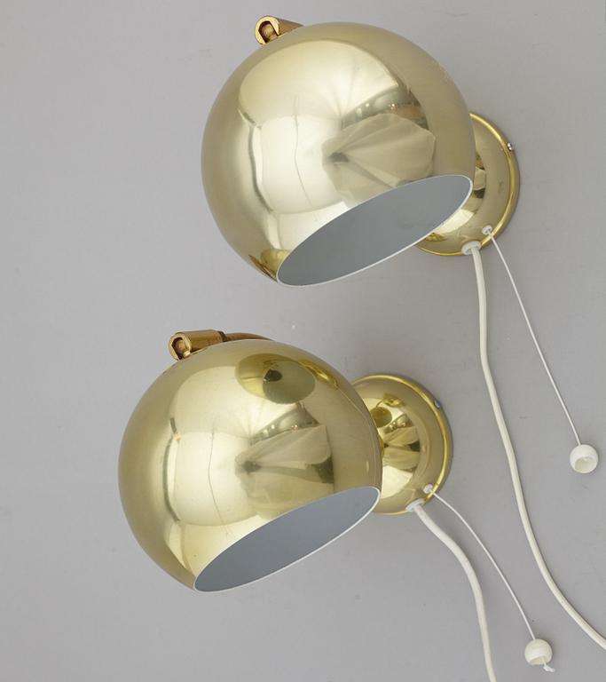 A pair of 1970's wall lamps.