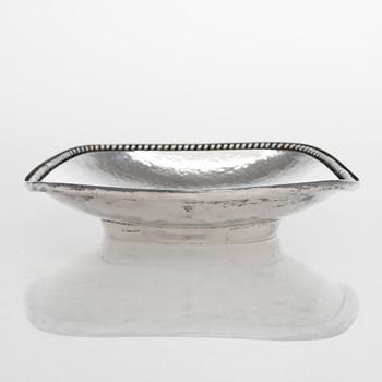 Väinö Hamara, A silver bowl, Helsinki 1965.