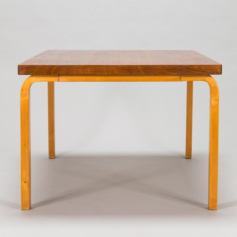 Alvar Aalto, a mid-20th-century coffee table for O.Y. Huonekalu- ja Rakennustyötehdas A.B.