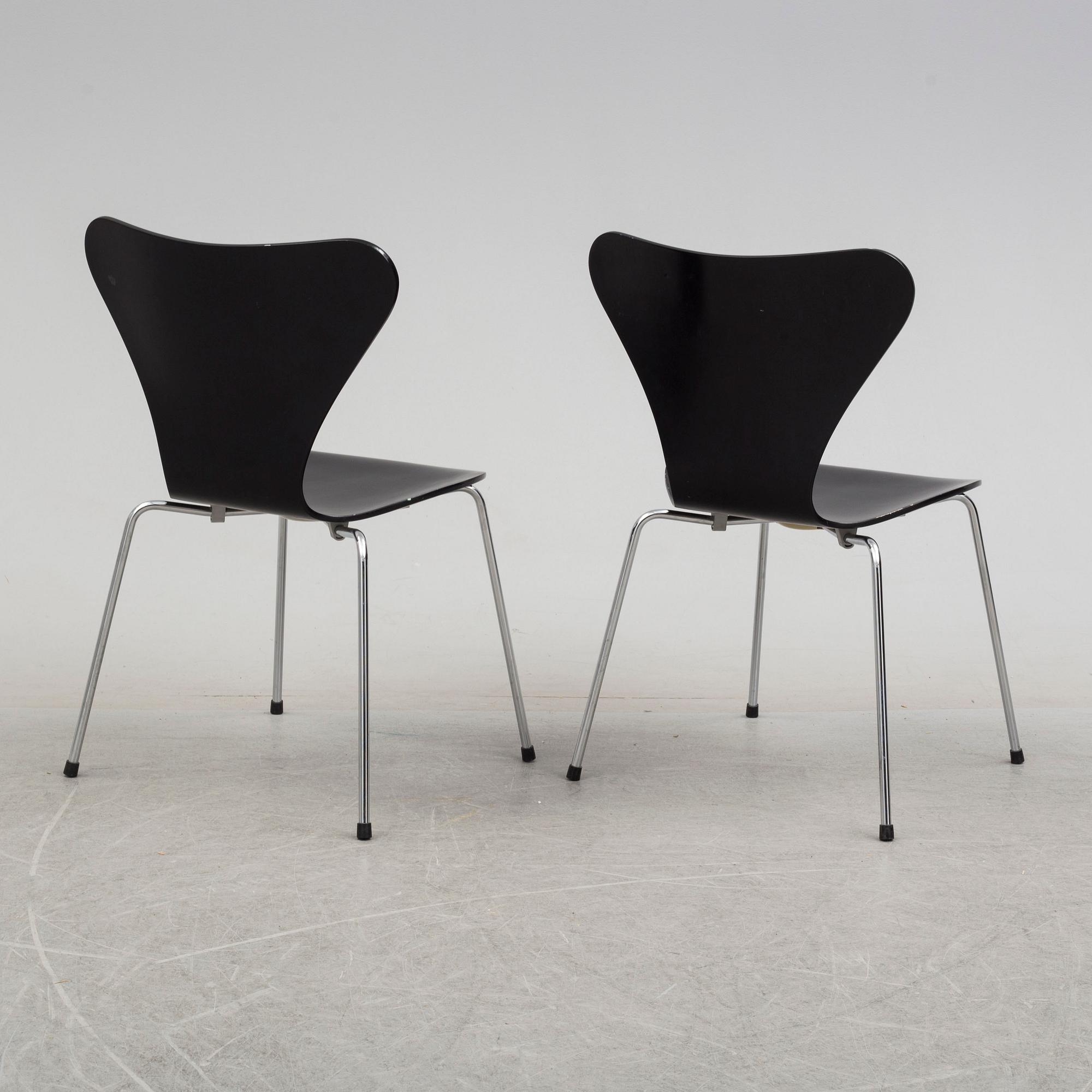 ARNE JACOBSEN, stolar, 6 st, "Sjuan", Fritz Hansen,