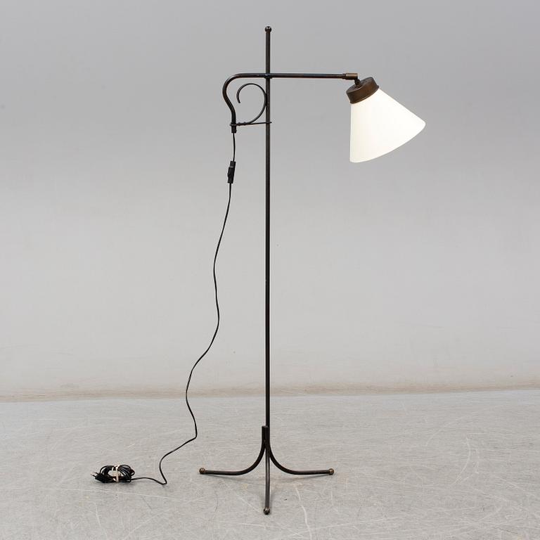 JOSEF FRANK, golvlampa modell 1840, Firma Svenskt Tenn.