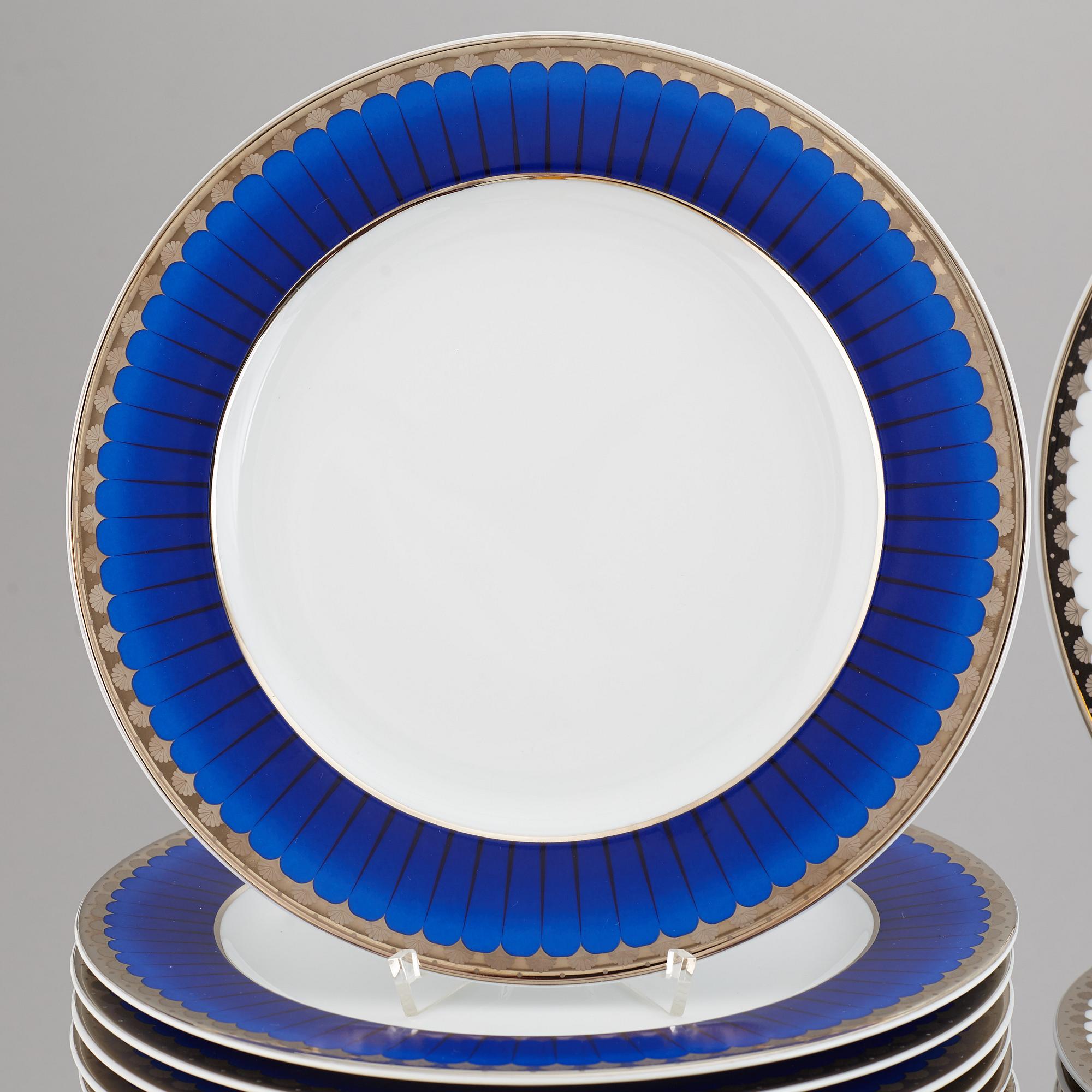 A Sigvard Bernadotte  service, Millenium design, 2000. (175 porcelain pieces and 96 cutlery pieces).