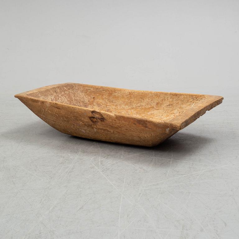 A pine bowl, ca 1900.