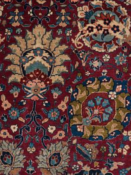 A carpet, semi-antique Tabriz, ca 413,5 x 328,5 cm.