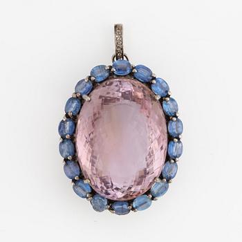 Pendant, silver with large amethyst and kyanites.