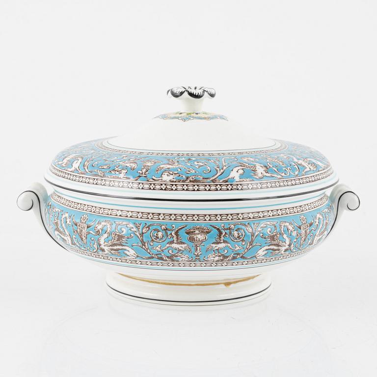Matservis, 57 delar, benporslin, "Florentine Turquoise", Wedgewood, England, 1900-talets senare hälft.