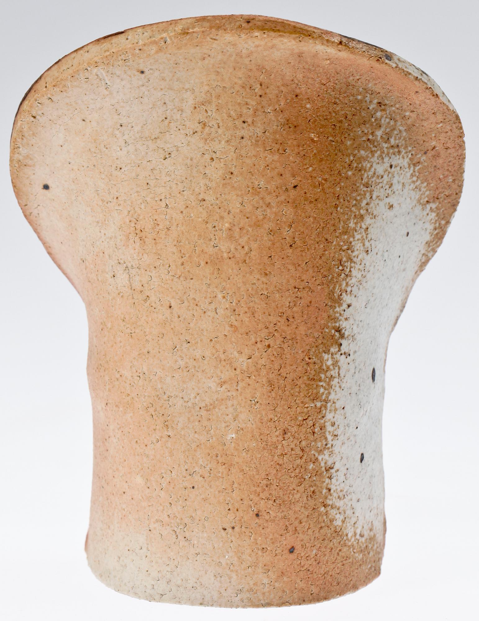 FIGURIN, keramik, Lisa Larson Gustavsberg. Sign o dat 79.