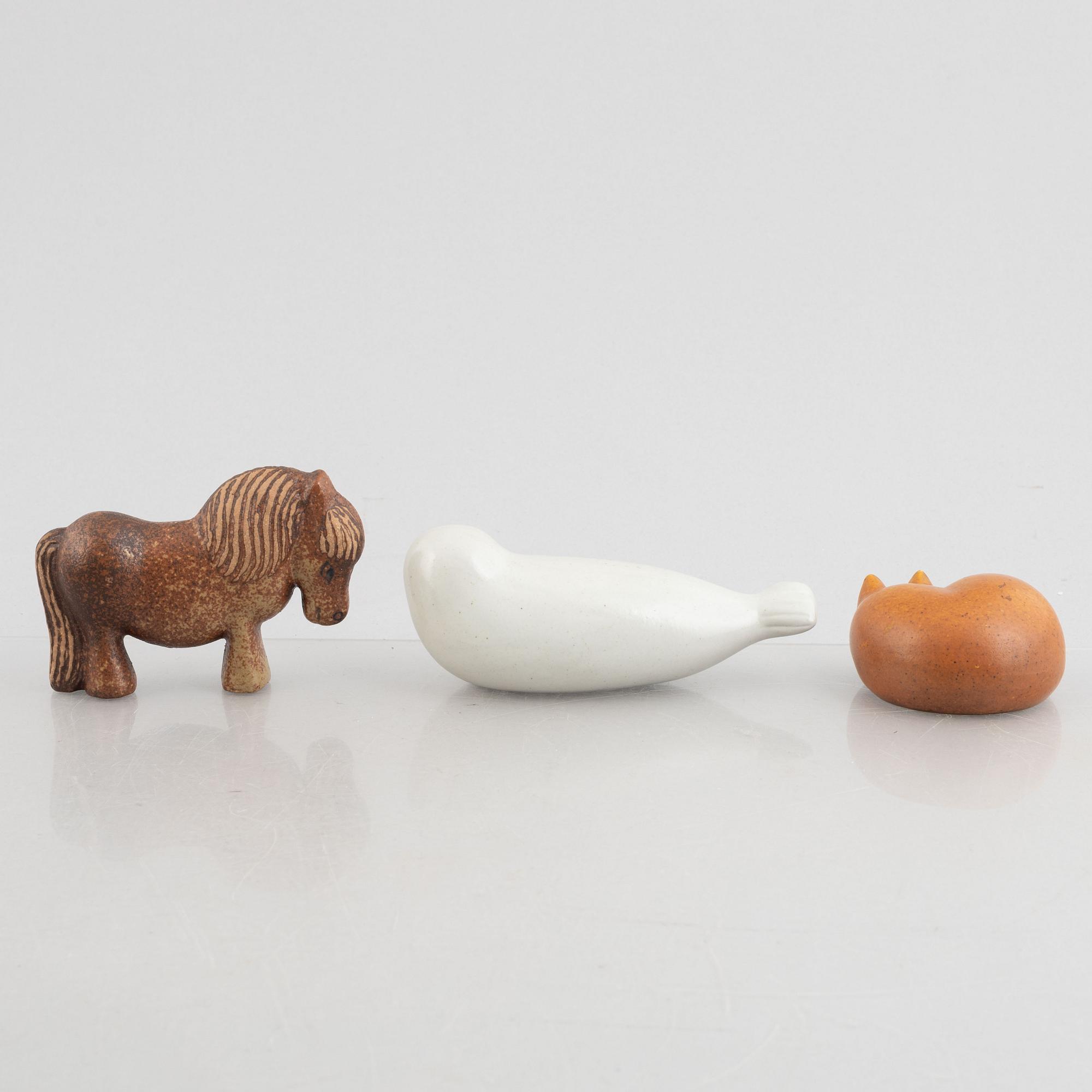 Lisa Larson, figuriner, 6 st, ur serierna "Lillskansen" och "Skansen", Gustavsberg.